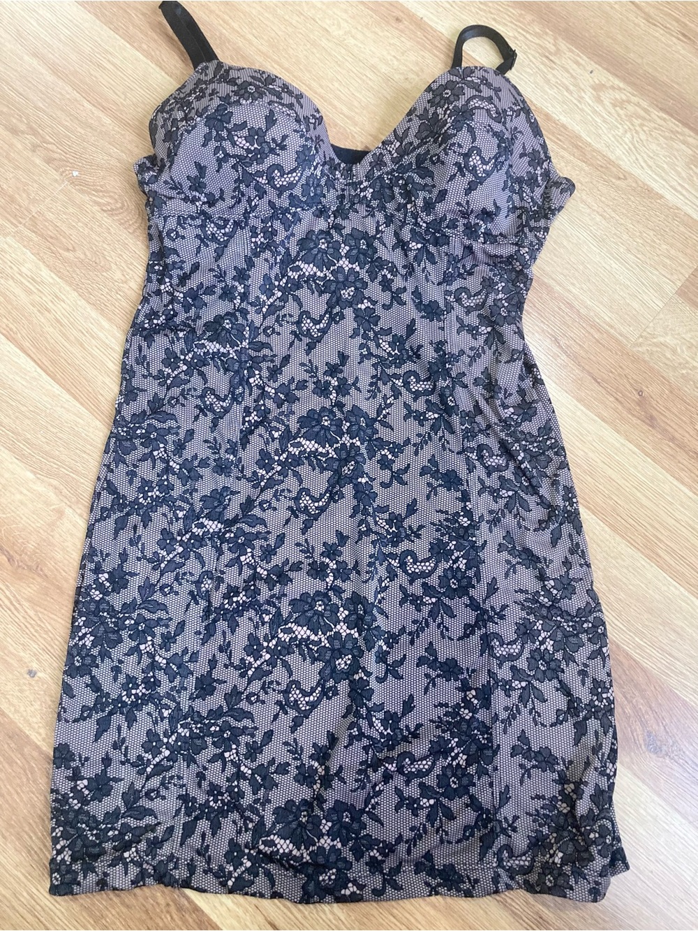 FIT Brand black & lavender lace overlay mini dress w/ a fitted silhouette